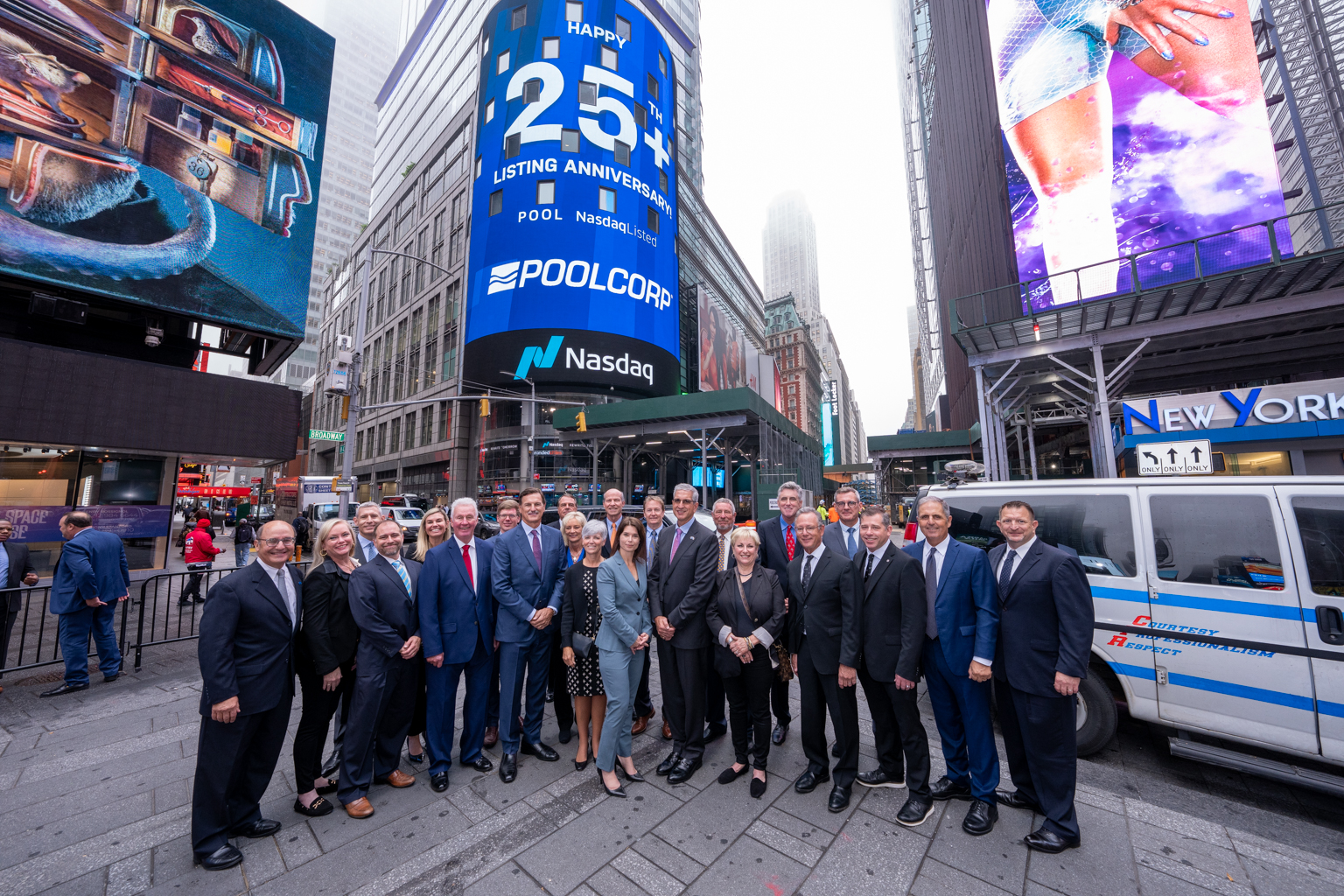 NASDAQ Congratulates POOLCORP on 25 years of being listed on the exchange