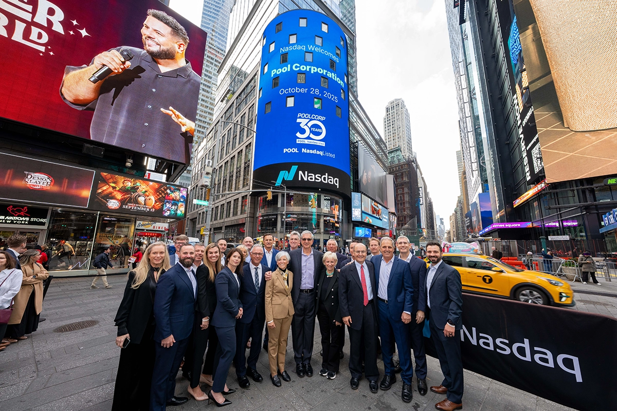 NASDAQ Congratulates POOLCORP on 30 years of being listed on the exchange