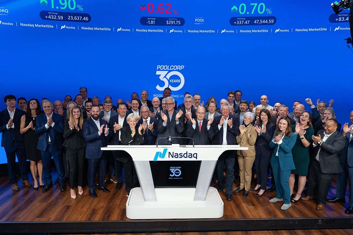 NASDAQ Congratulates POOLCORP on 30 years of being listed on the exchange